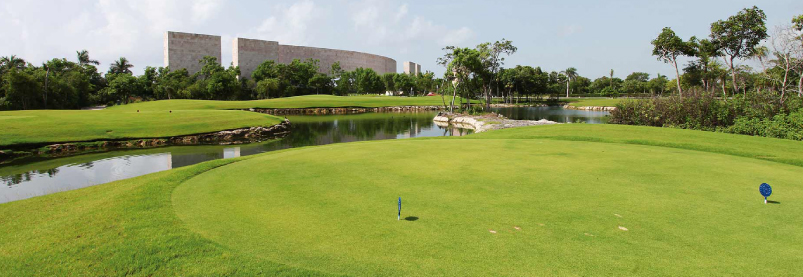 PGA Riviera Maya Golf Course-Bajo La Lupa PGA Riviera Maya Golf Course-Sous La Loupe PGA Riviera Maya Golf Course